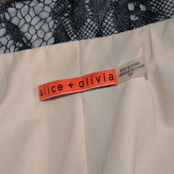 Alice + Olivia Polly Silk Blend Lace High Neck Blazer Sz S - Picture 4 of 9